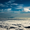 雲海に浮かぶ浅間山