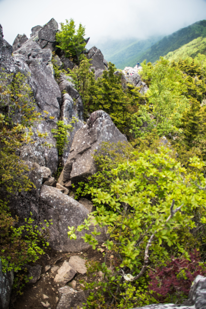 岩峰