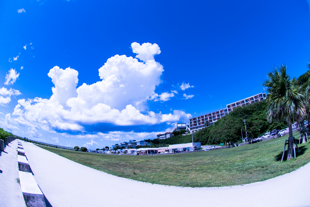 空と雲と