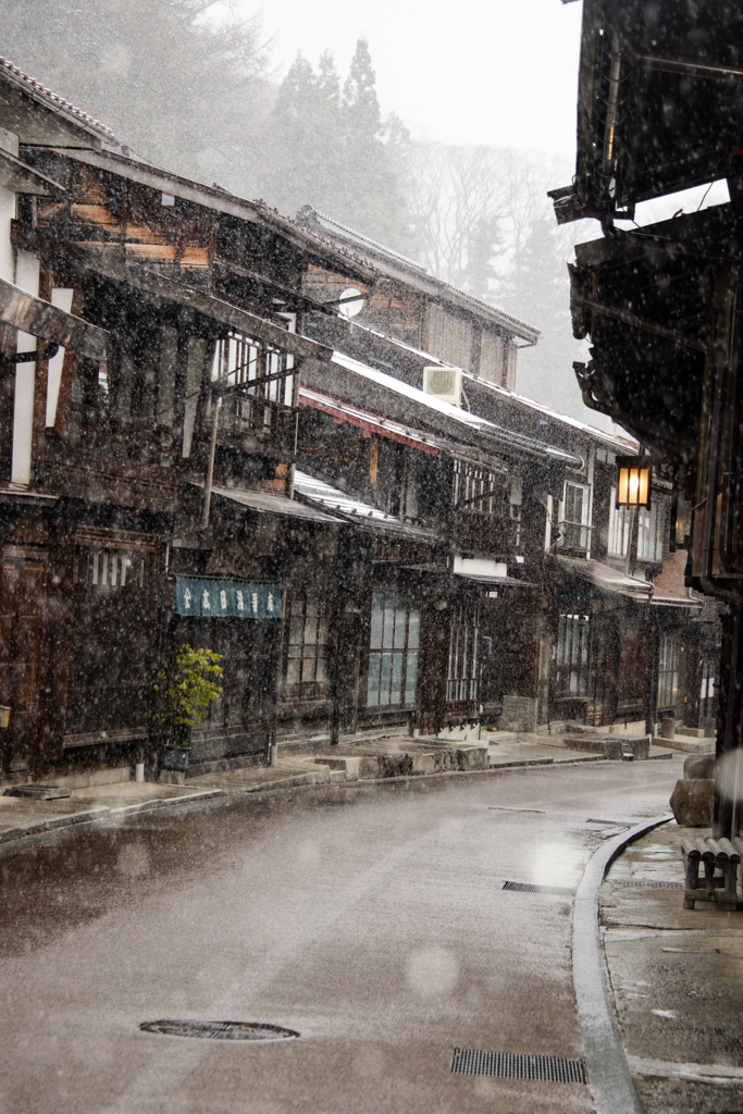 雪の中