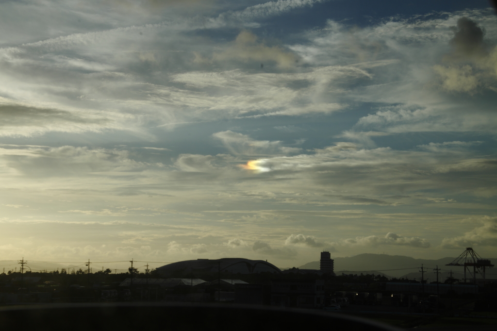 雲が見せるスペクトル