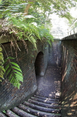 友ヶ島第３砲台跡へのトンネル