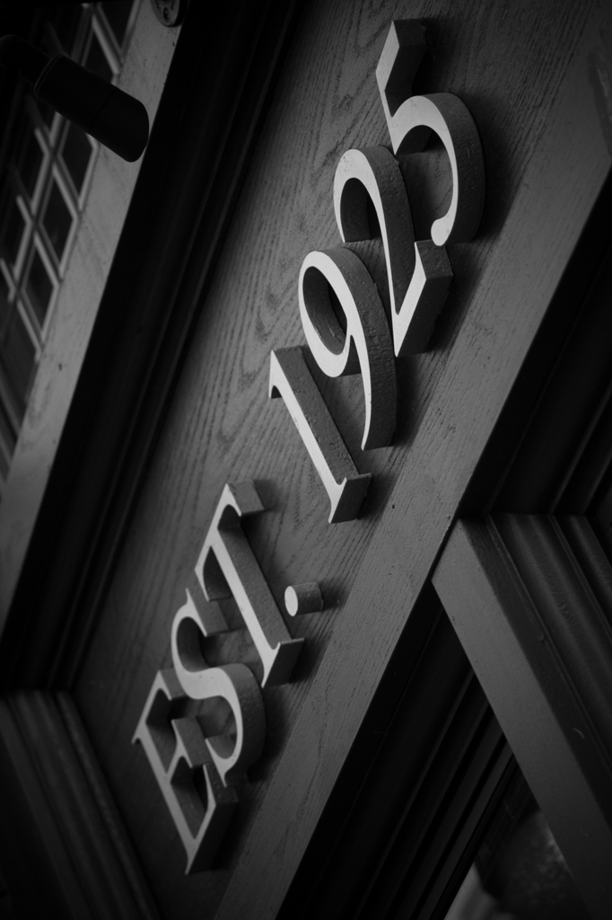 Est. 1925