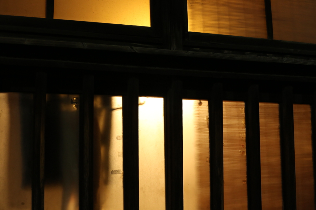 冬、明かりを求めて－３