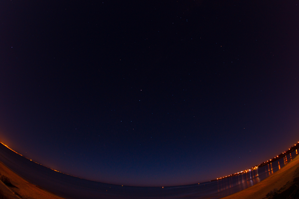魚眼な夜空