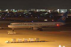 ANA B767-300/JA602A