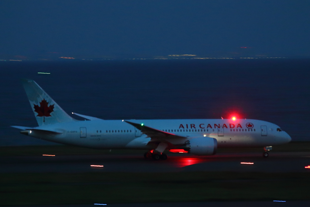 AIR CANADA B787-8