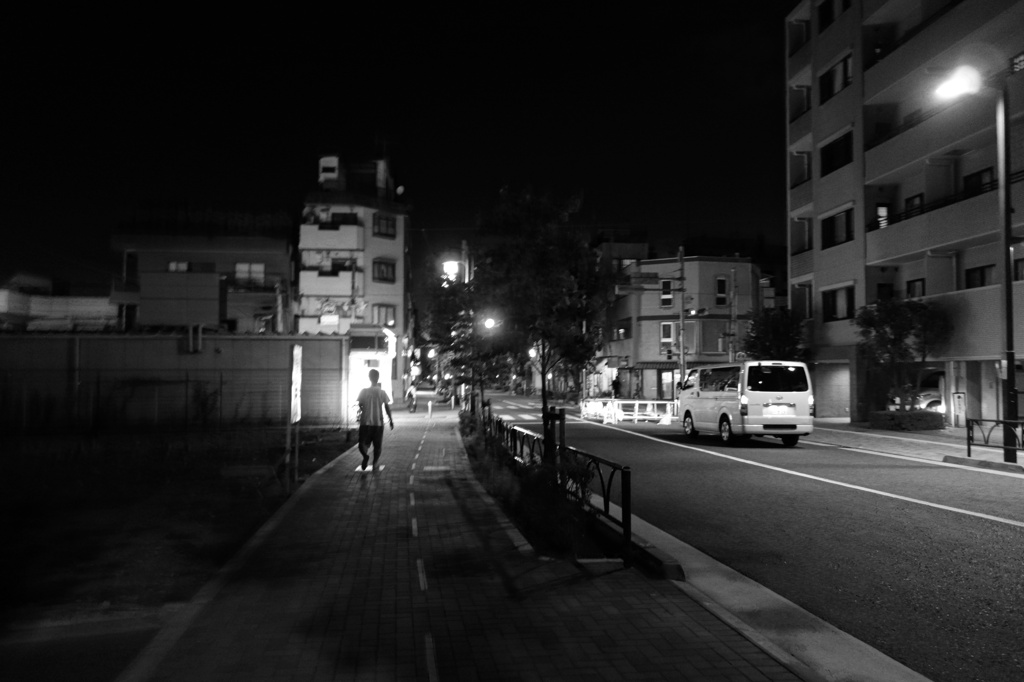 夜の散歩１