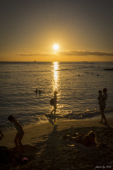 Sunset at Kuhio Beach 1