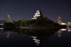 夜の広島城