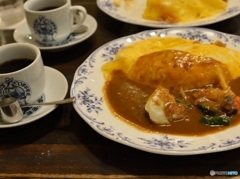 今日のランチはカレーがお勧め