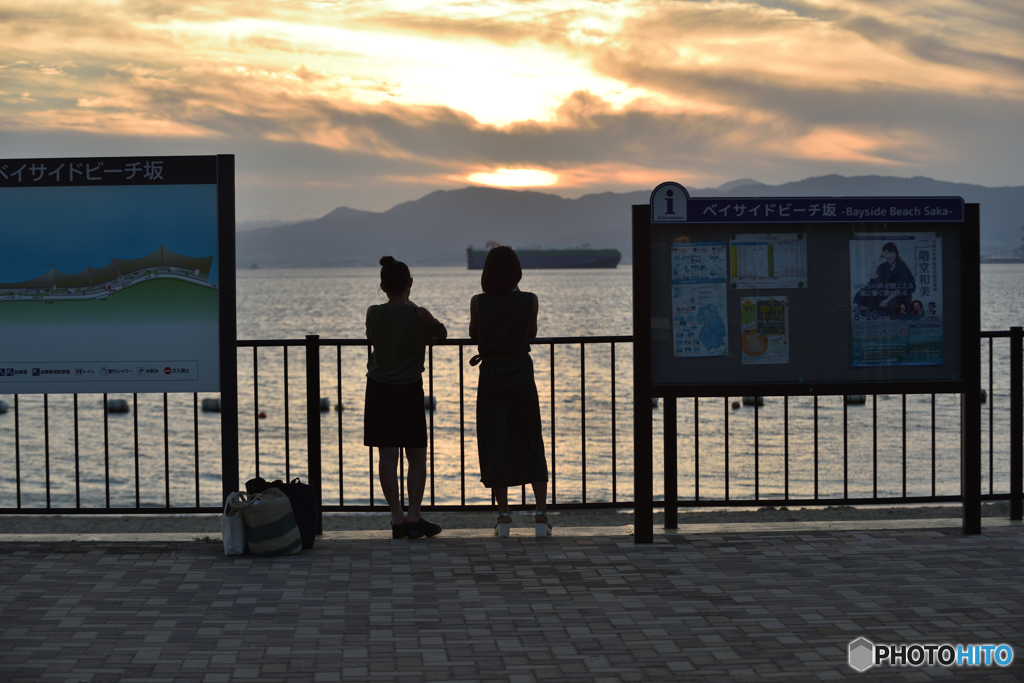 ビーチの夕暮れ