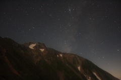 五竜山荘より望む五竜岳