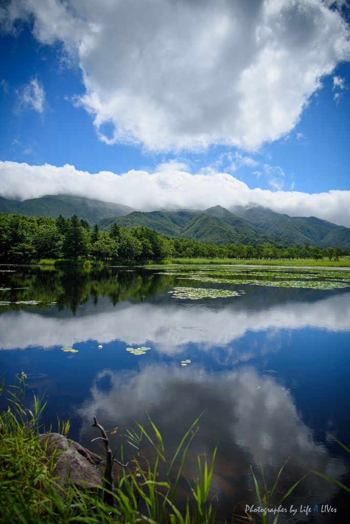 知床湖畔にて
