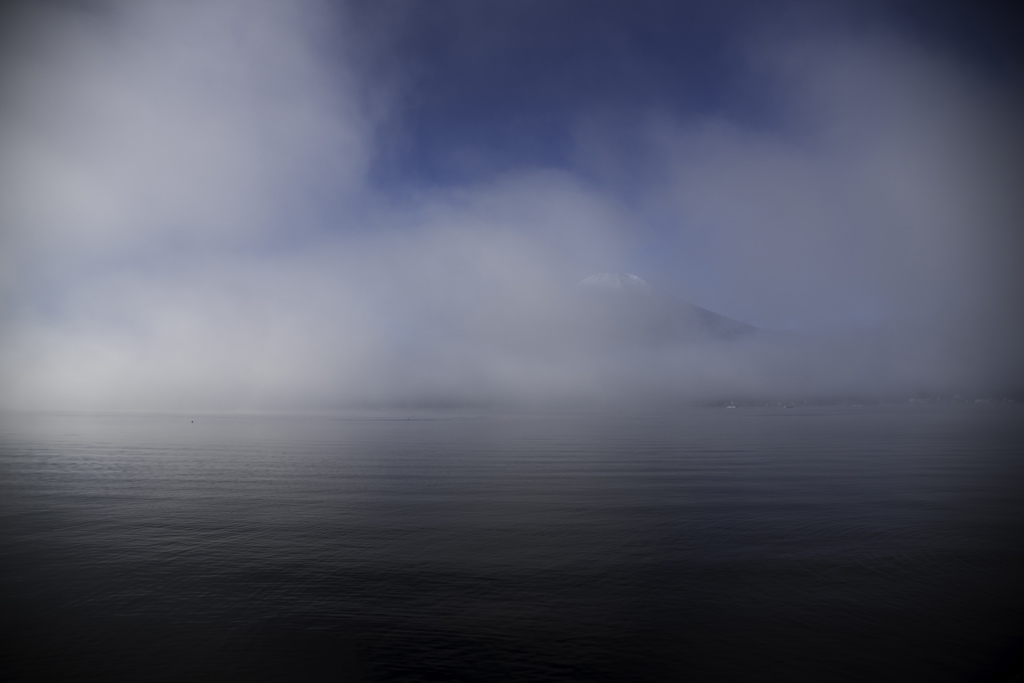 山中湖にて