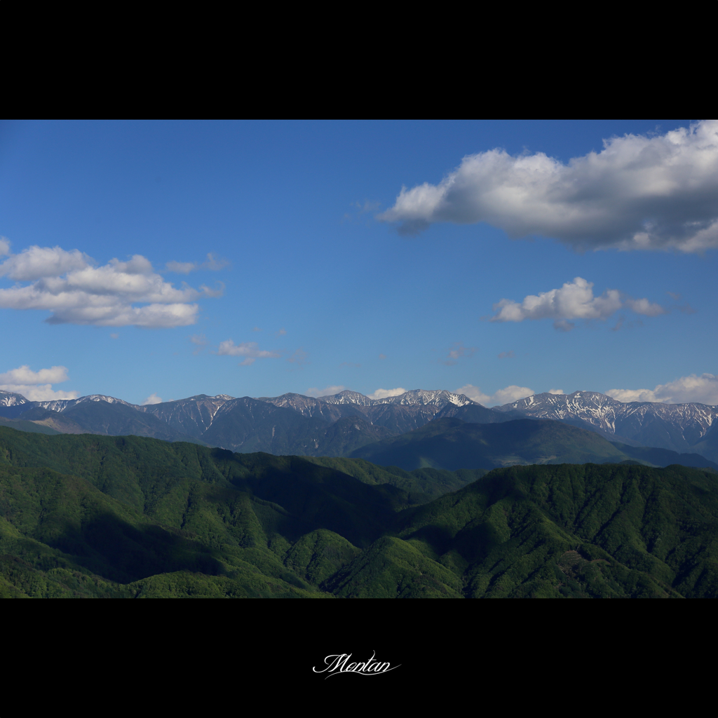 山々に夏の訪れ…