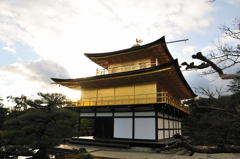 鹿苑寺舎利殿