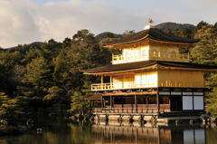 鹿苑寺舎利殿