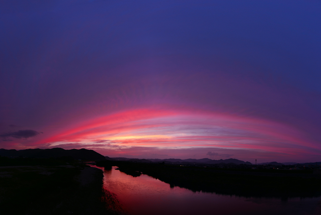 夕空に掛る橋