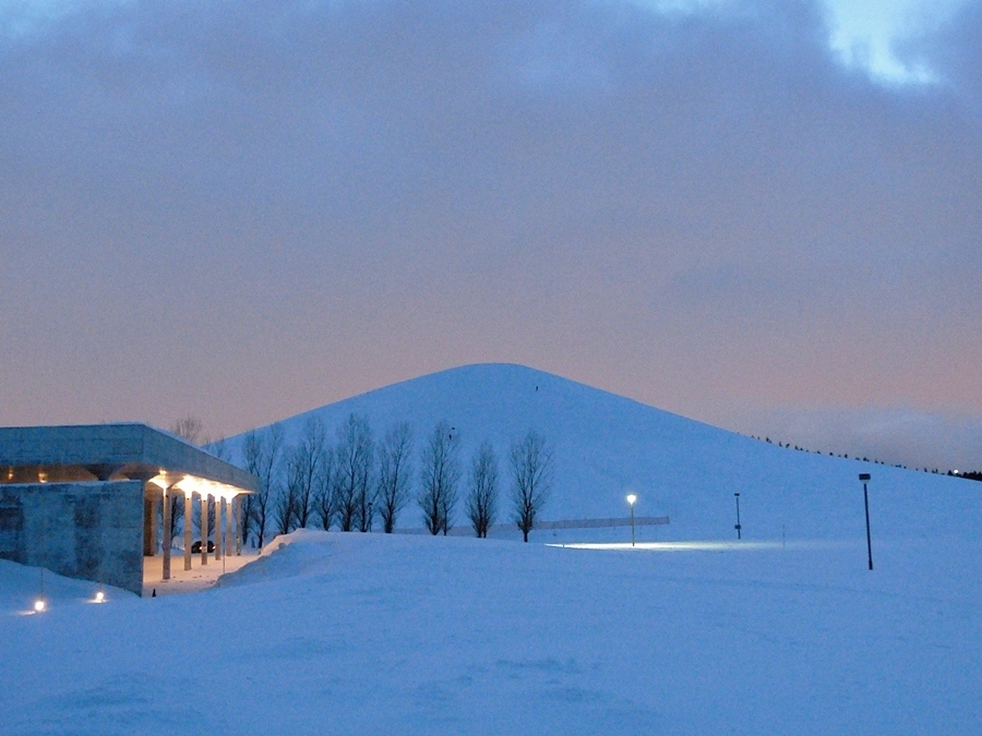 札幌　モエレ山
