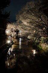 京都 白川の雪夜
