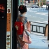京都 交差点の向こう