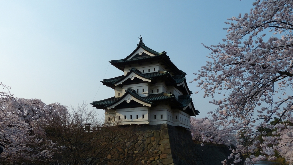 弘前城の春の旅