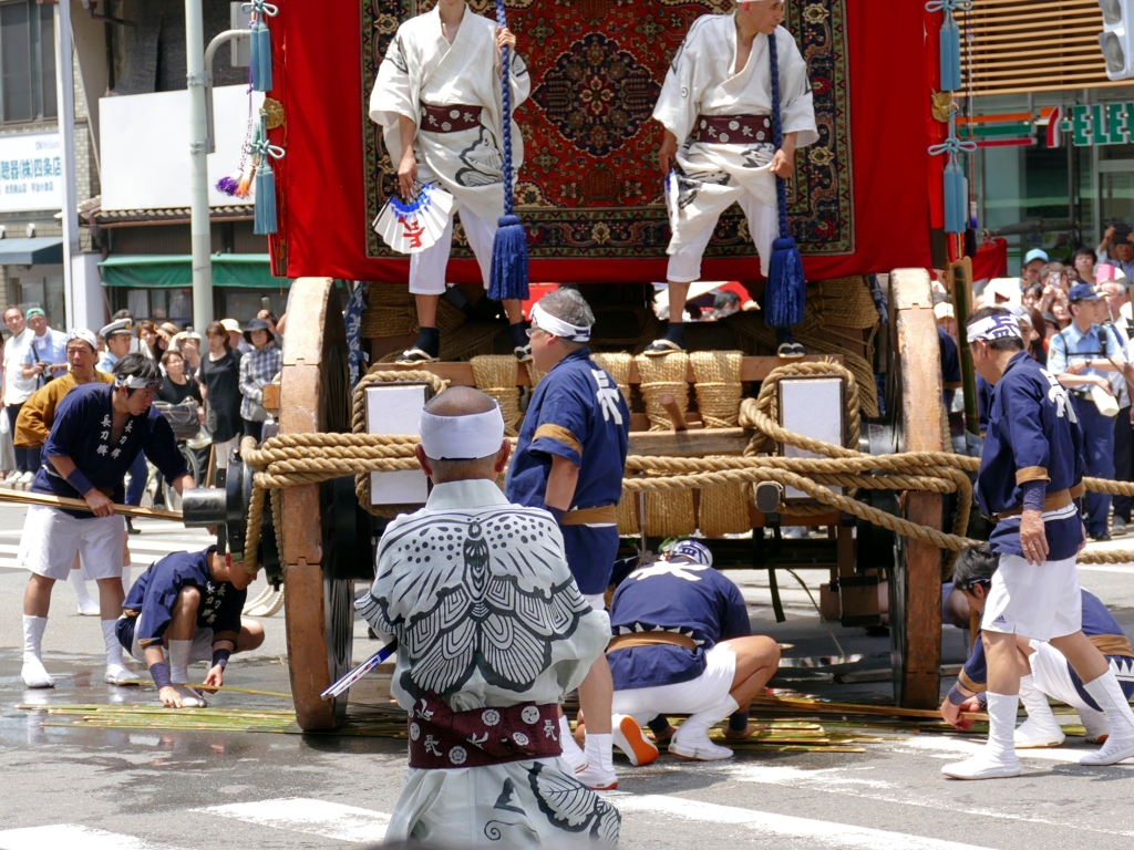 京都 祇園祭り 巡行の監督