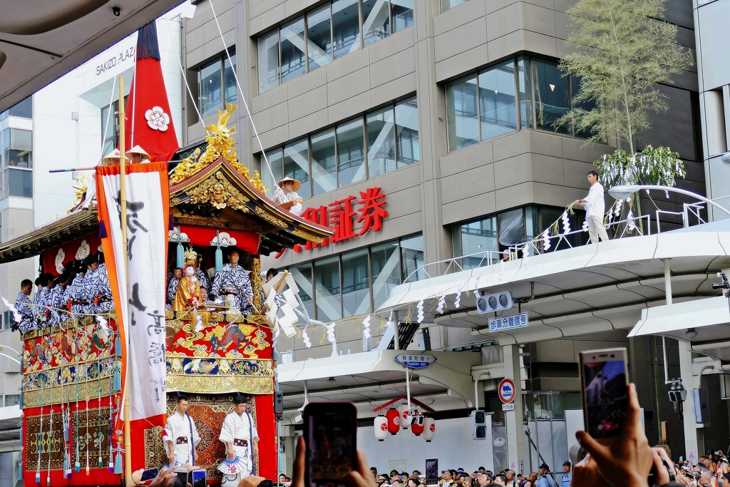 京都　祇園祭　令和最初の注連縄切り