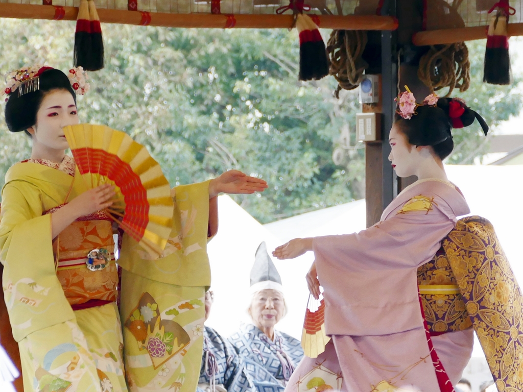 京都 節分祭 先斗町による奉納舞踊 