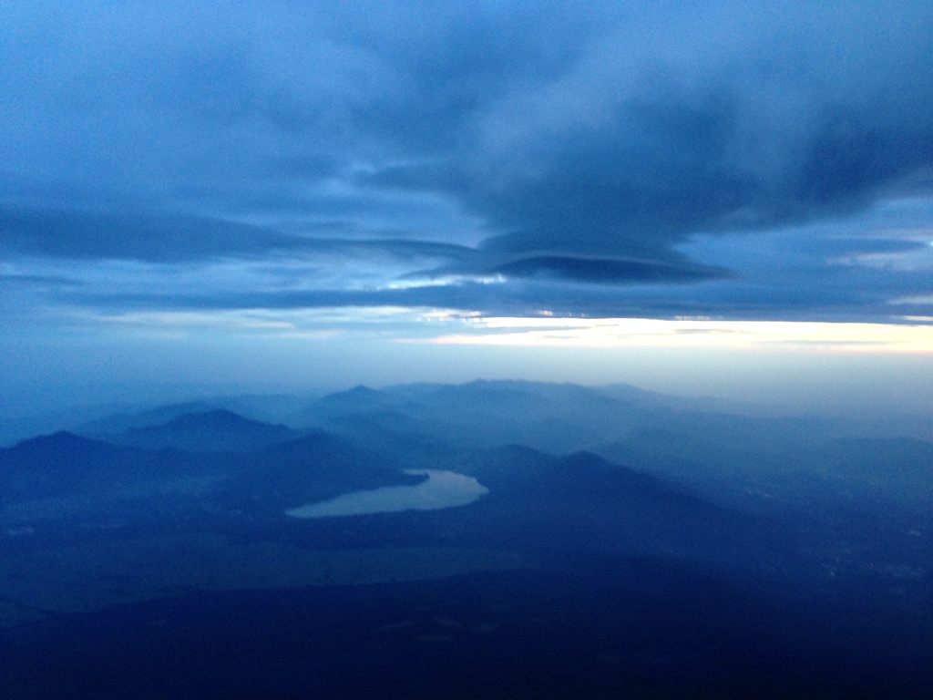 富士山9.5合目からの眺め
