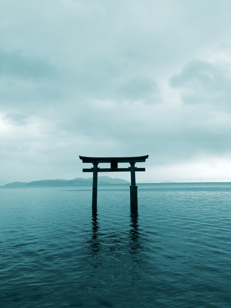 白髭神社の鳥居