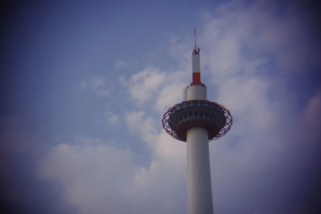 京都の空に