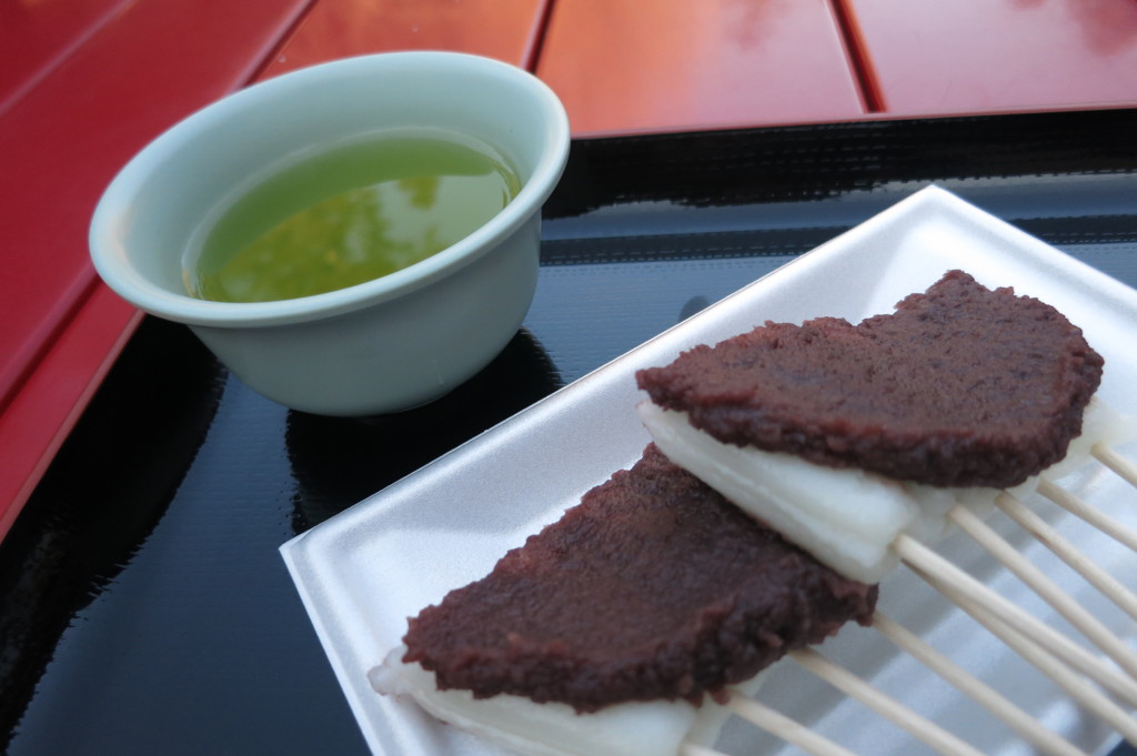 厄除けだんご200円