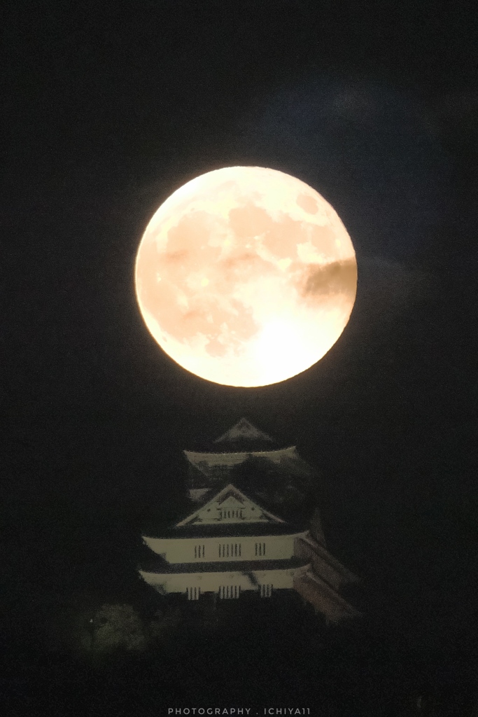 3年目の月