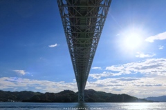 因島大橋を見上げて