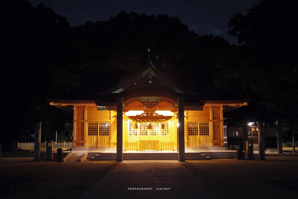 夜の一宮神社