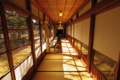 日当たりの良い縁側