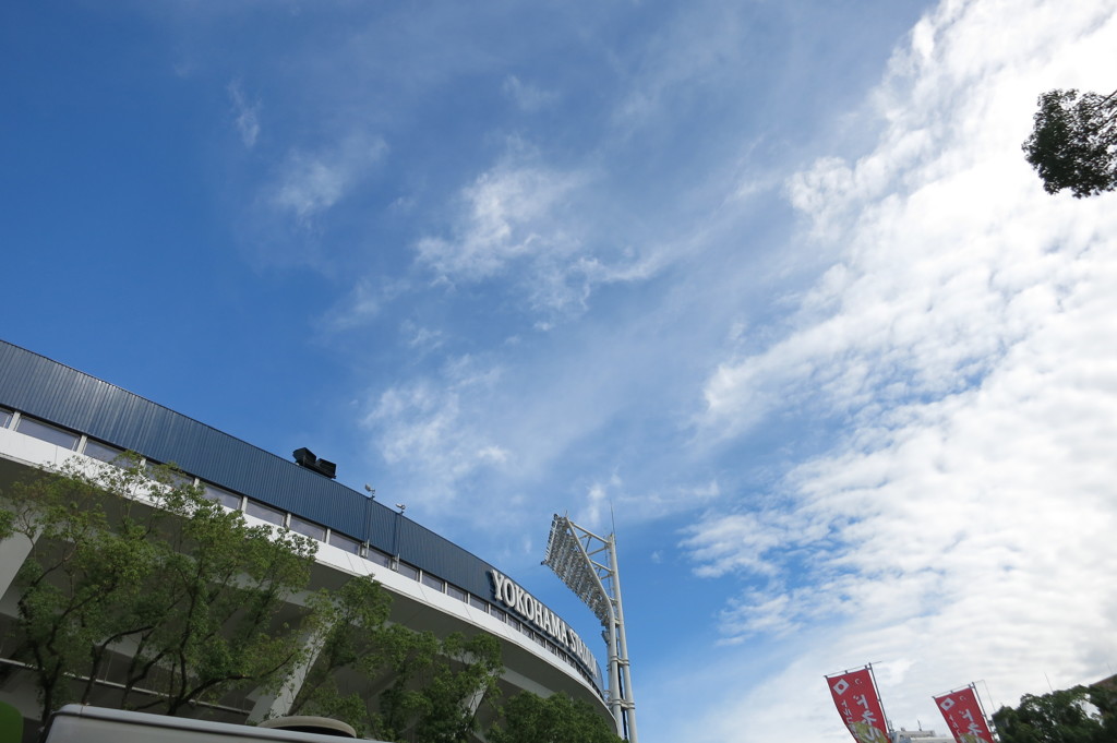 スタジアムの空