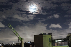 月と雲