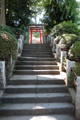 神社へ通じる階段