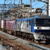 EF210牽引の貨物列車