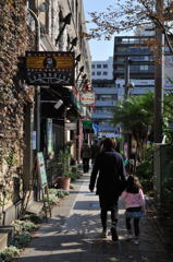 海洋会館前