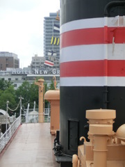 ホテルニューグランドと国旗