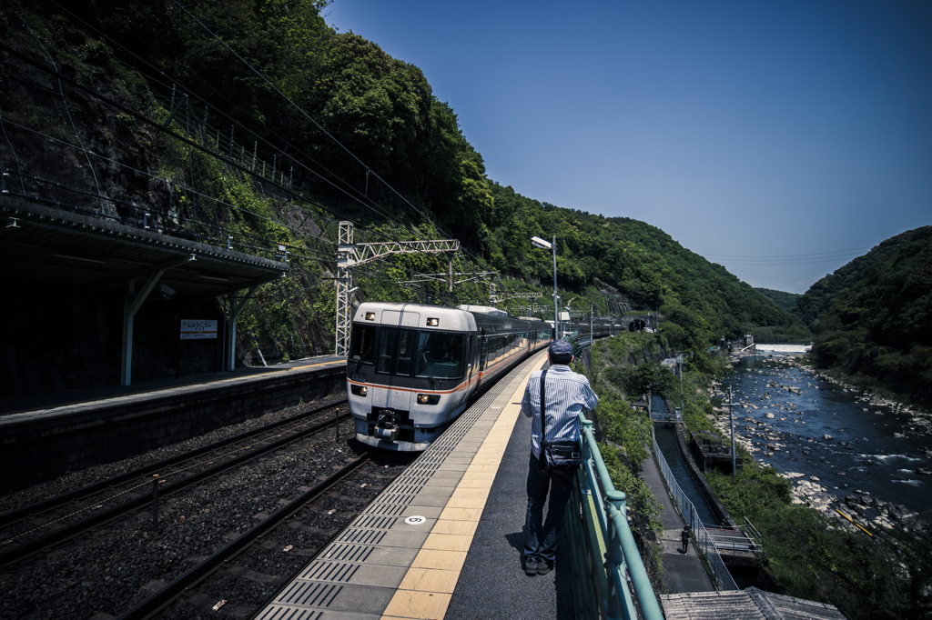 愛知県定光寺駅