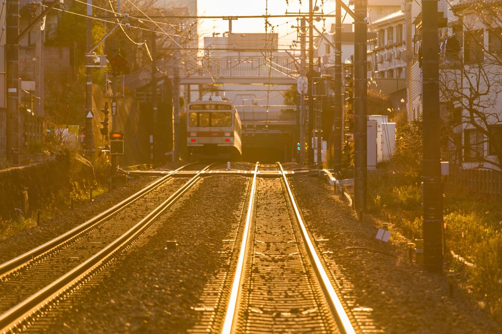 夕暮れ線路