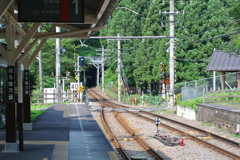 鳩ノ巣駅より