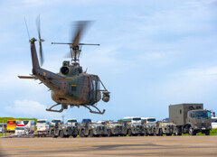 小松航空祭2024　UH１災害派遣