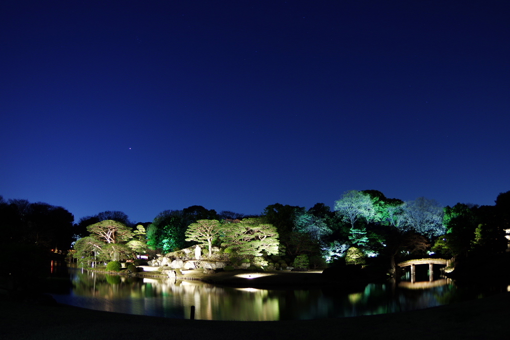 六義園