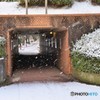 トンネルを抜ける前も雪